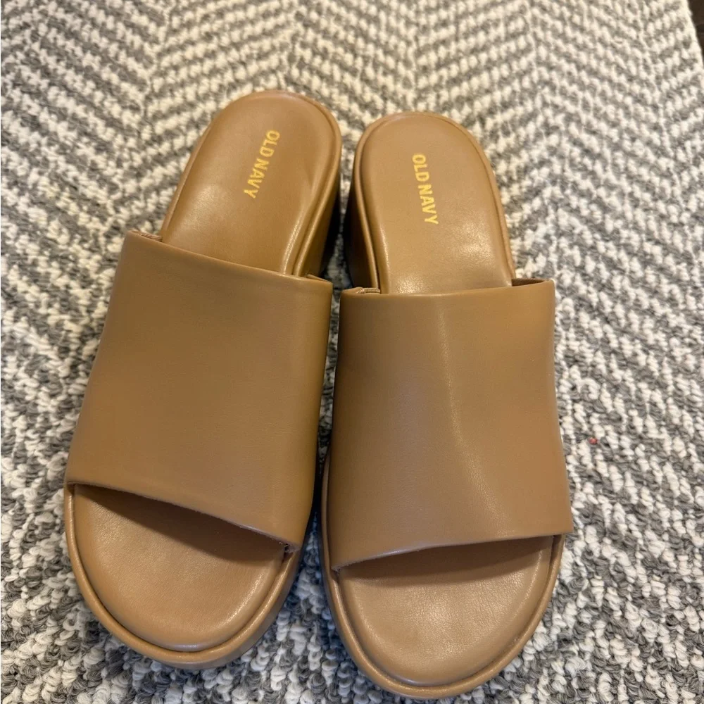 Old Navy comfortable stylish